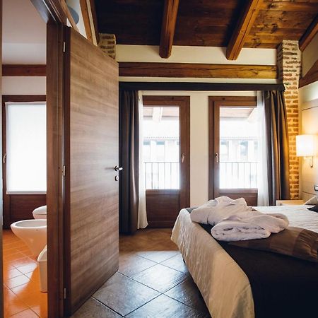 Hotel Ultimo Borgo Settimo Torinese Buitenkant foto