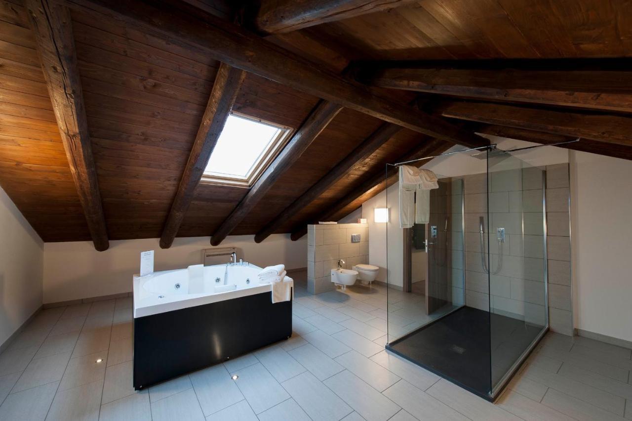 Hotel Ultimo Borgo Settimo Torinese Buitenkant foto