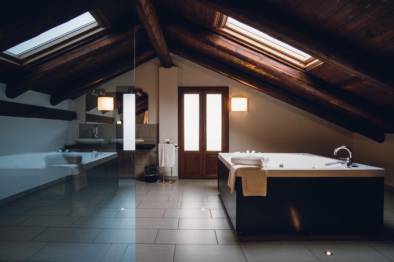 Hotel Ultimo Borgo Settimo Torinese Buitenkant foto