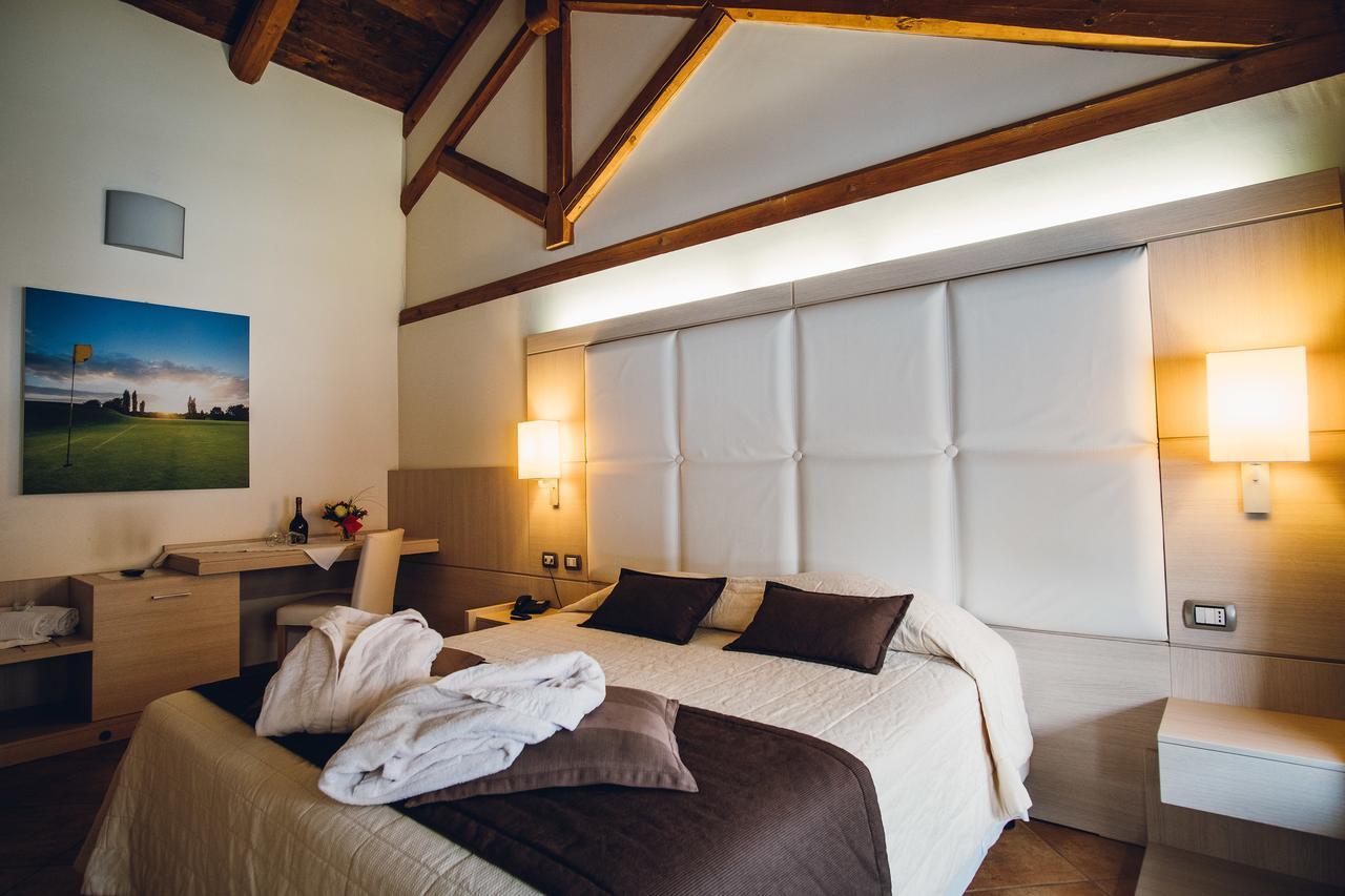 Hotel Ultimo Borgo Settimo Torinese Buitenkant foto