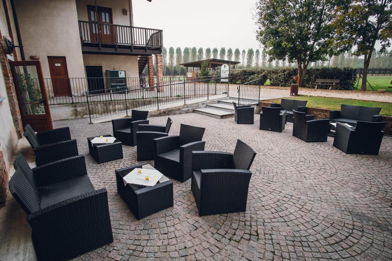 Hotel Ultimo Borgo Settimo Torinese Buitenkant foto